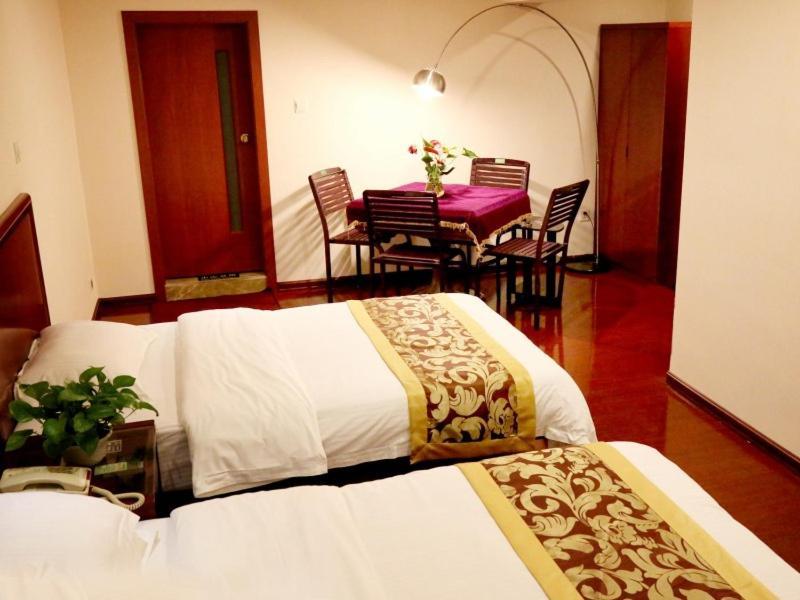 Greentree Inn Guiyang Court Street West Zhongshan Road Subway Station Business Hotel Extérieur photo