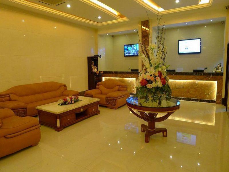 Greentree Inn Guiyang Court Street West Zhongshan Road Subway Station Business Hotel Extérieur photo