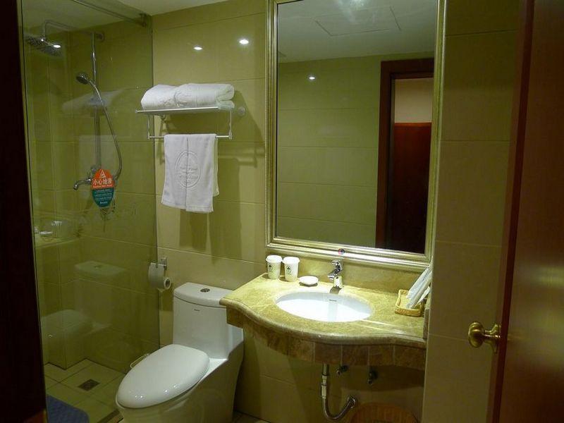 Greentree Inn Guiyang Court Street West Zhongshan Road Subway Station Business Hotel Extérieur photo