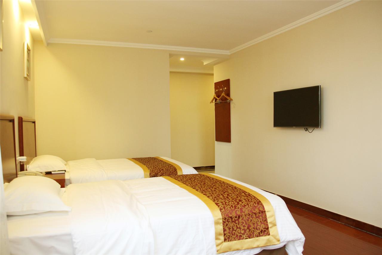 Greentree Inn Guiyang Court Street West Zhongshan Road Subway Station Business Hotel Extérieur photo