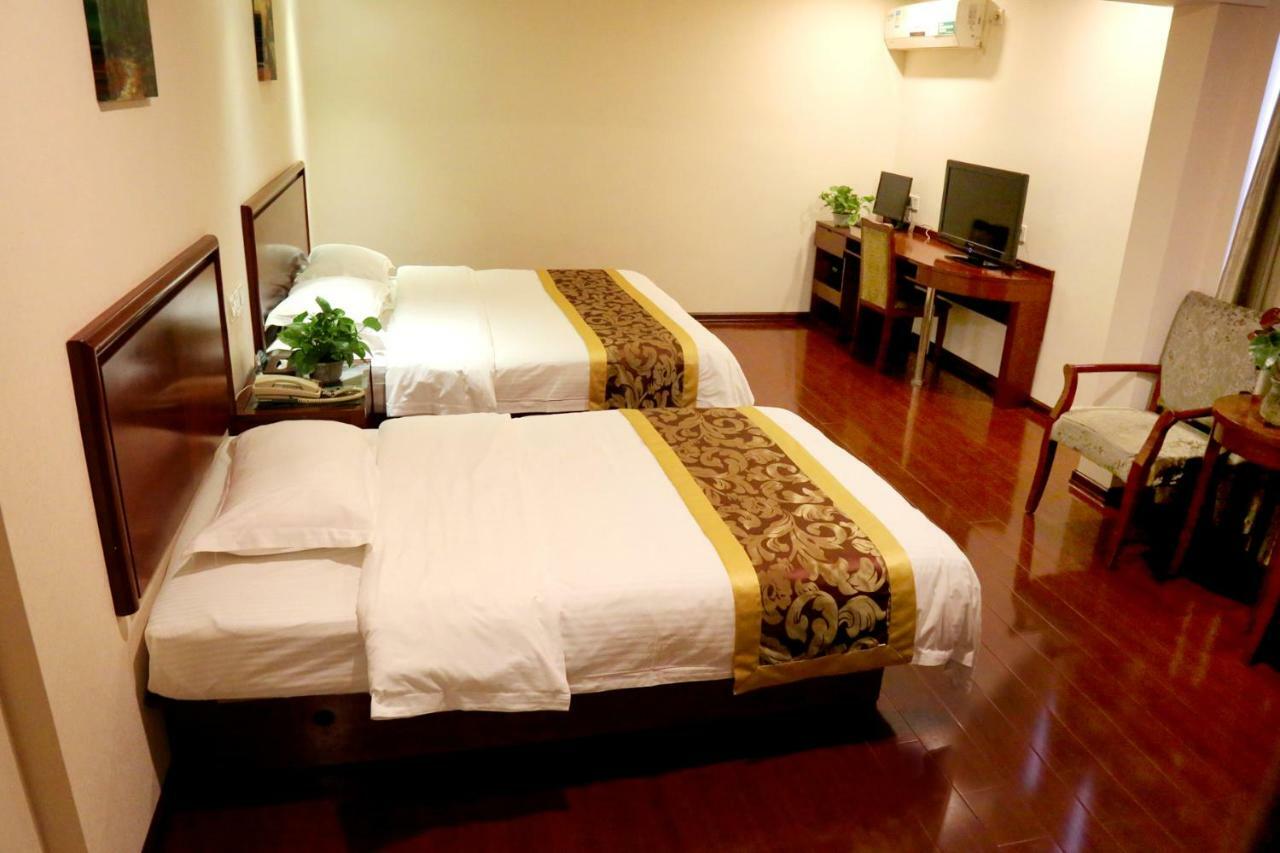 Greentree Inn Guiyang Court Street West Zhongshan Road Subway Station Business Hotel Extérieur photo