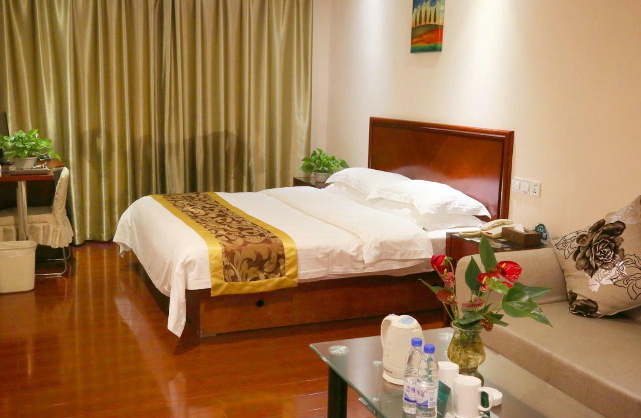 Greentree Inn Guiyang Court Street West Zhongshan Road Subway Station Business Hotel Extérieur photo