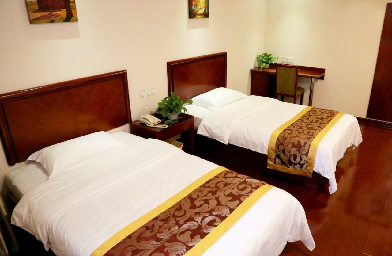 Greentree Inn Guiyang Court Street West Zhongshan Road Subway Station Business Hotel Extérieur photo