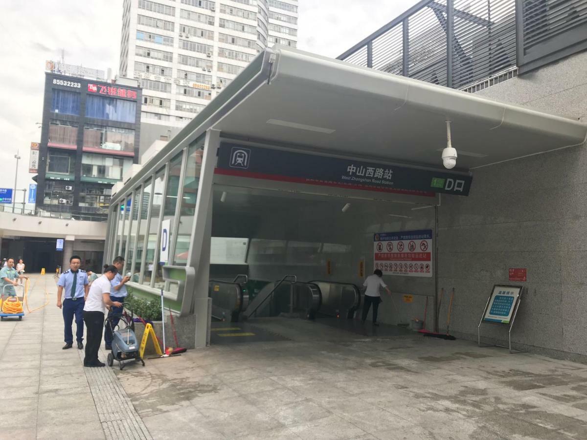 Greentree Inn Guiyang Court Street West Zhongshan Road Subway Station Business Hotel Extérieur photo